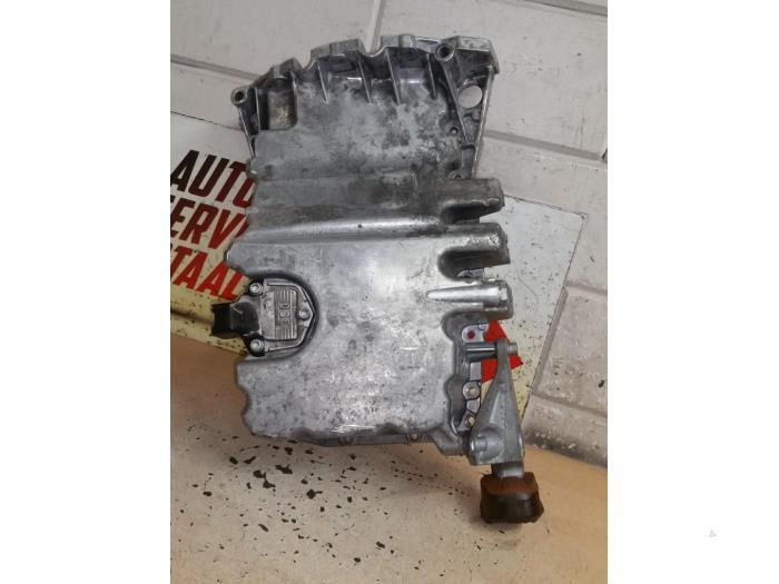Used Sump Volkswagen Golf VI (5K1) 2.0 TDI 16V Price € 45,00 Margin scheme offered by EU Engines & Parts BV