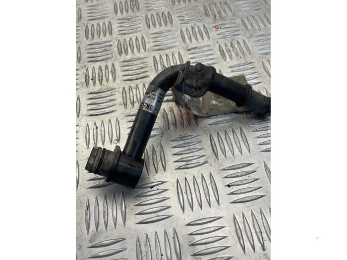 Usagé Conduit (divers) Ford Transit Custom 2.0 TDCi 16V Eco Blue 130 Prix € 25,00 Règlement à la marge proposé par EU Engines & Parts BV