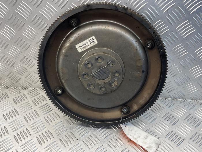 Gebrauchte Starterkranz Mercedes Sprinter 5t (907.6) 516 CDI 2.1 D RWD Preis € 40,00 Margenregelung angeboten von EU Engines & Parts BV