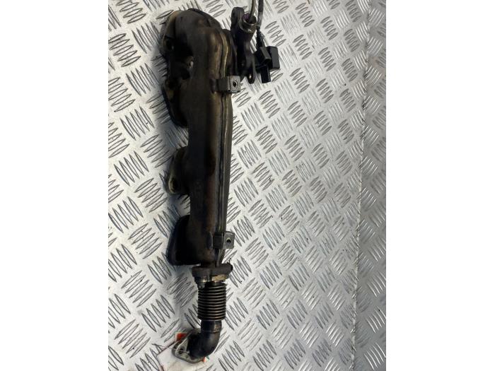 Gebrauchte Abgaskrümmer Mercedes C (W205) C-220 2.2 CDI BlueTEC, C-220 d 16V Preis € 100,00 Margenregelung angeboten von EU Engines & Parts BV