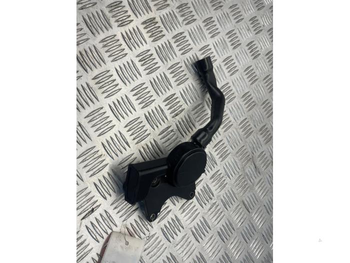 Usagé Ventilation carter Mercedes Vito (639.6) 3.0 120 CDI V6 24V Prix € 25,00 Règlement à la marge proposé par EU Engines & Parts BV