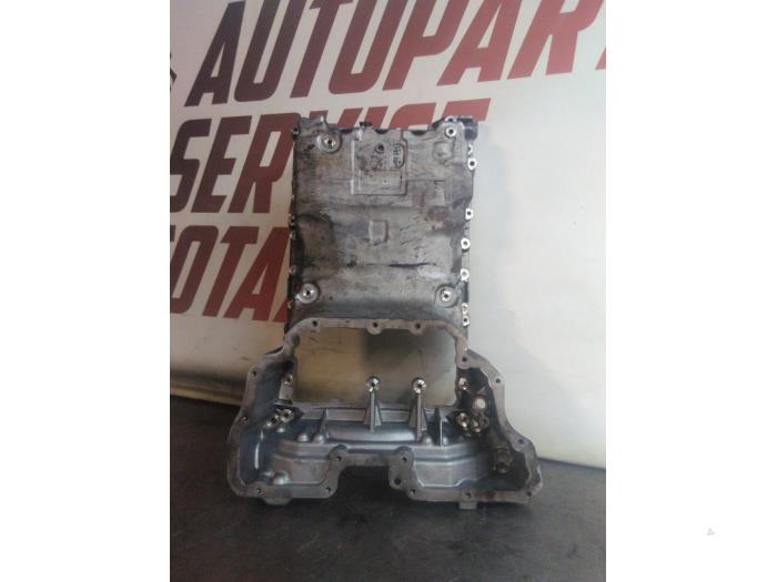 Gebrauchte Ölwanne Mercedes C Estate (S204) 3.0 C-350 CDI BlueEFFICIENCY V6 24V Preis € 75,00 Margenregelung angeboten von EU Engines & Parts BV