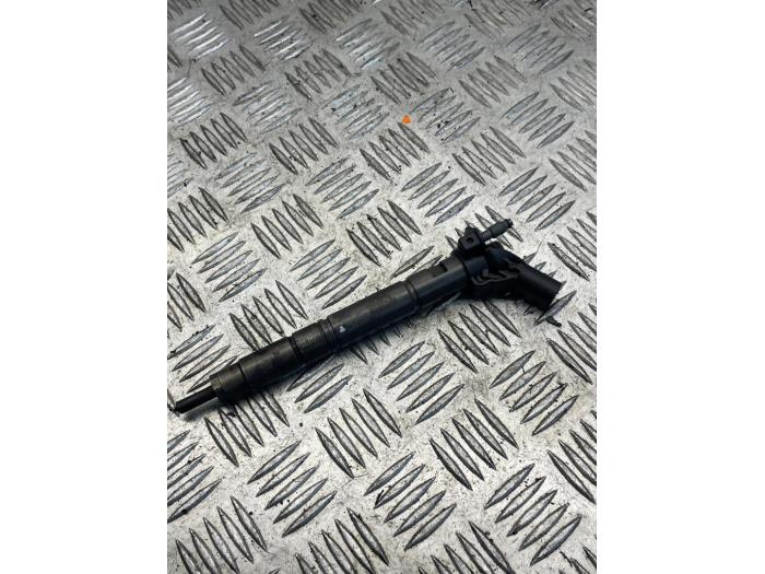 Usagé Injecteurs Audi Q7 (4MB/4MG) 3.0 TDI V6 24V Prix € 135,00 Règlement à la marge proposé par EU Engines & Parts BV