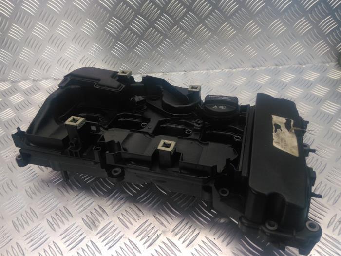 Gebrauchte Ventildeckel Mercedes Sprinter 3,5t (906.73) 316 NGT Preis € 50,00 Margenregelung angeboten von EU Engines & Parts BV