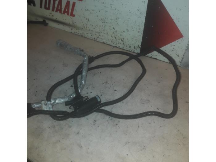 Usagé Conduit (divers) BMW X5 (F15) xDrive 35d 3.0 24V Prix € 50,00 Règlement à la marge proposé par EU Engines & Parts BV