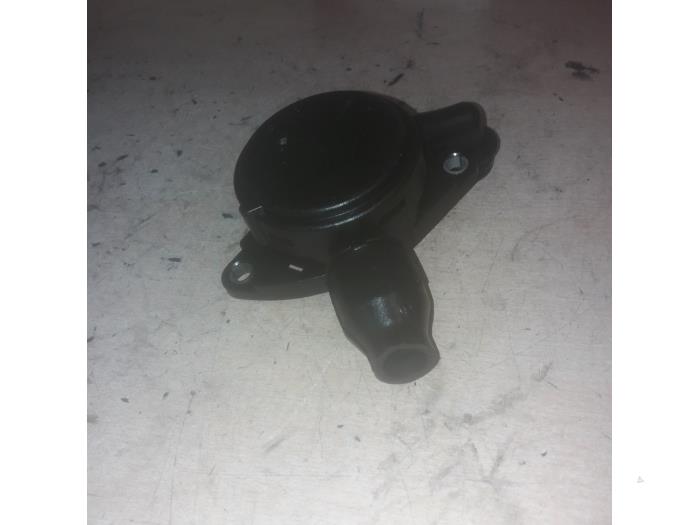 Usagé Ventilation carter Mercedes E Combi (S211) 3.0 E-320 CDI V6 24V Prix € 25,00 Règlement à la marge proposé par EU Engines & Parts BV