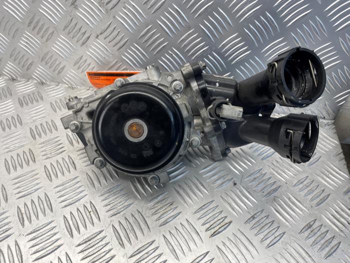 Water pump Mercedes E E-220d 2.0 Turbo 16V - A6542010110 654920