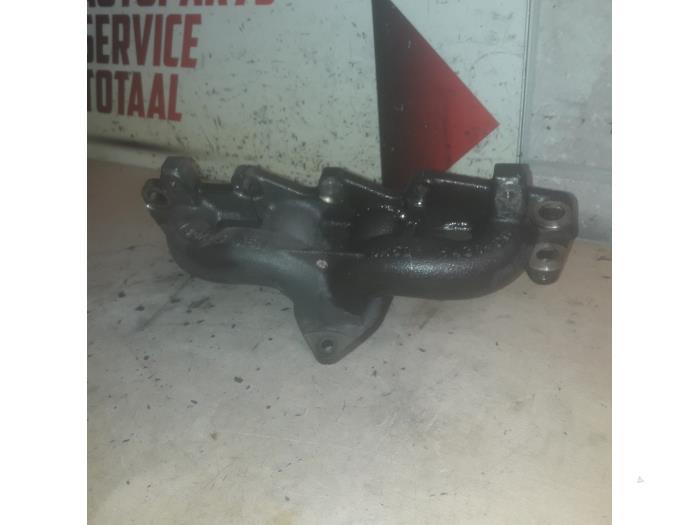 Gebrauchte Abgaskrümmer Ford Focus 3 1.6 EcoBoost 16V 150 Preis € 75,00 Margenregelung angeboten von EU Engines & Parts BV