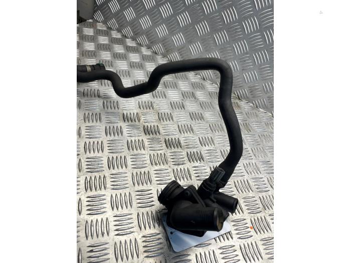 Begagnade Termostathus Ford Transit 2.2 TDCi 16V Pris € 35,00 Marginaltabell erbjuds av EU Engines & Parts BV