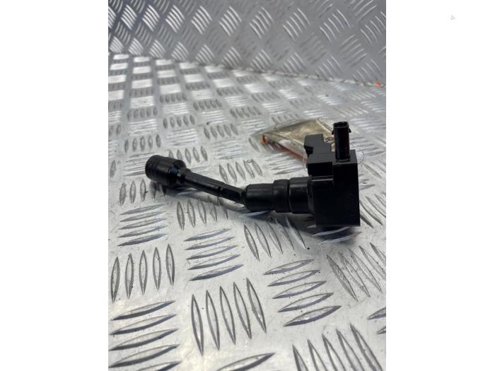 Usagé Bobine Ford Focus 3 Wagon 1.0 Ti-VCT EcoBoost 12V 100 Prix € 20,00 Règlement à la marge proposé par EU Engines & Parts BV