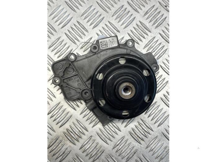 Begagnade Vattenpump Mercedes Sprinter 3,5t (906.73) 518 CDI 24V Pris € 35,00 Marginaltabell erbjuds av EU Engines & Parts BV