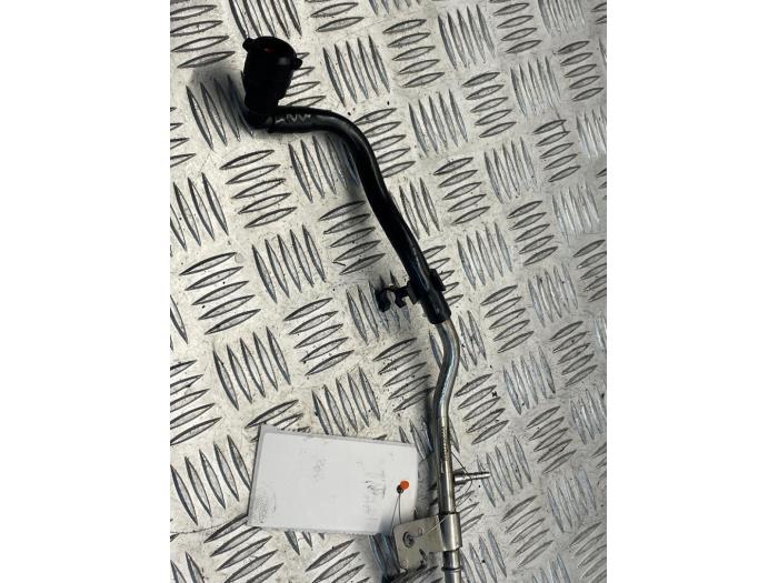 Usagé Conduit (divers) Mercedes GLA (156.9) 2.2 220 d 16V 4-Matic Prix € 25,00 Règlement à la marge proposé par EU Engines & Parts BV