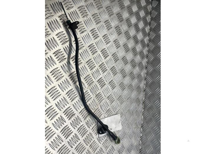 Gebrauchte Ölmessstab Peugeot 3008 II (M4/MC/MJ/MR) 2.0 BlueHDi 136 16V Preis € 25,00 Margenregelung angeboten von EU Engines & Parts BV