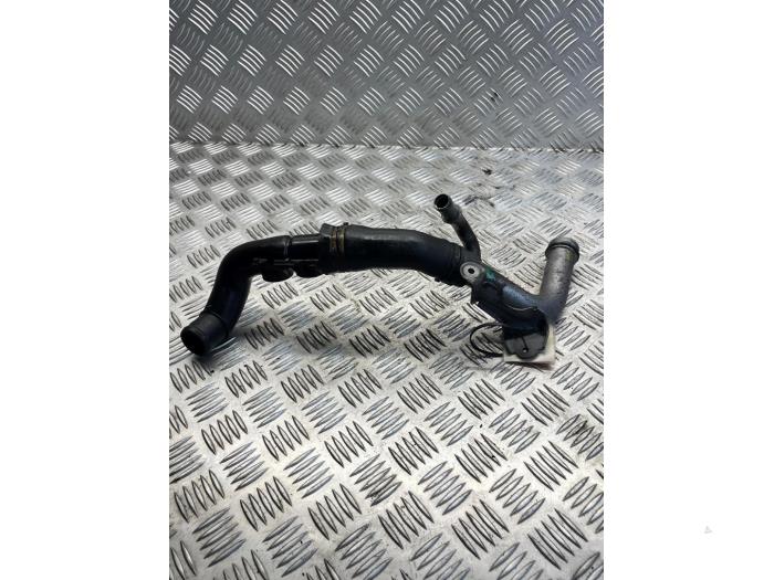 Begagnade Vattenrör Renault Master III (JV) Pris € 25,00 Marginaltabell erbjuds av EU Engines & Parts BV