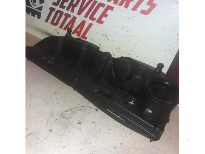 Gebrauchte Ventildeckel Audi A3 Sportback (8VA/8VF) 1.6 TDI 16V Preis € 55,00 Margenregelung angeboten von EU Engines & Parts BV