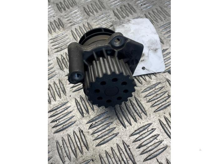 Begagnade Vattenpump Volkswagen Golf VI (5K1) 1.9 TDI Pris € 30,00 Marginaltabell erbjuds av EU Engines & Parts BV