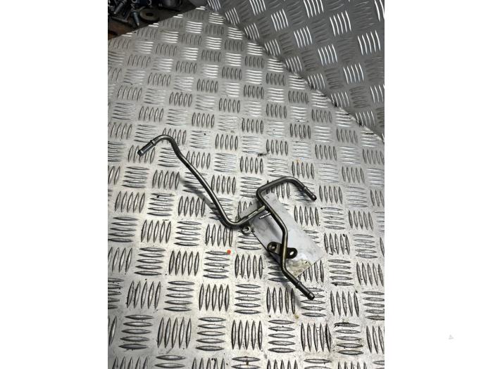 Usagé Conduit de carburant Volkswagen Caddy Combi IV 2.0 TDI Prix € 35,00 Règlement à la marge proposé par EU Engines & Parts BV