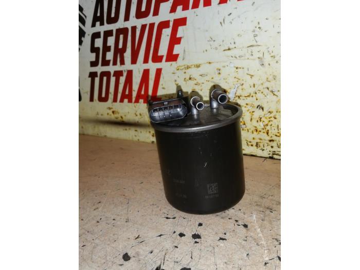 Begagnade Bränslefilterhus Mercedes Sprinter 3,5t (906.73) 316 CDI 16V Pris € 30,00 Marginaltabell erbjuds av EU Engines & Parts BV