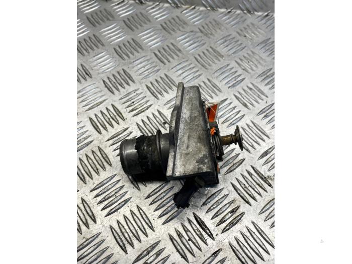 Gebrauchte Thermostat Fiat Ducato (250) 2.3 D 150 Multijet Preis € 15,00 Margenregelung angeboten von EU Engines & Parts BV