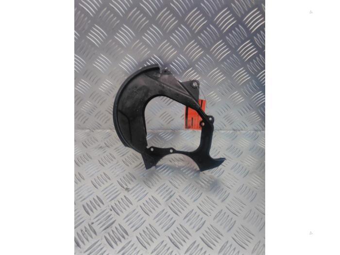 Usagé Couvercle de distribution Volkswagen Crafter 2.5 TDI 30/32/35 Prix € 15,00 Règlement à la marge proposé par EU Engines & Parts BV