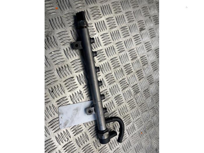 Usagé Système d'injection Volkswagen Crafter 28/30/32/35 SWB Prix € 75,00 Règlement à la marge proposé par EU Engines & Parts BV