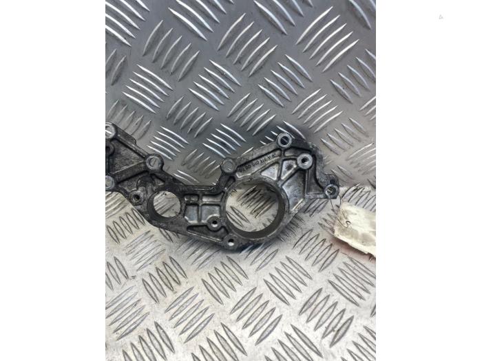 Used Engine mount Mercedes Sprinter Price € 11,00 Margin scheme offered by EU Engines & Parts BV