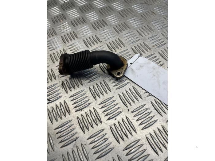 Gebrauchte AGR Rohr Mercedes A (W176) 2.2 A-220 d 16V Preis € 25,00 Margenregelung angeboten von EU Engines & Parts BV