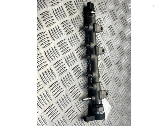 Usagé Système d'injection BMW X2 (F39) sDrive 20d 2.0 16V Prix € 95,00 Règlement à la marge proposé par EU Engines & Parts BV