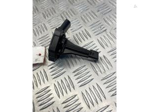 Ölstandsensor van een Volkswagen Transporter/Caravelle T5 2.0 TDI DRF 2012