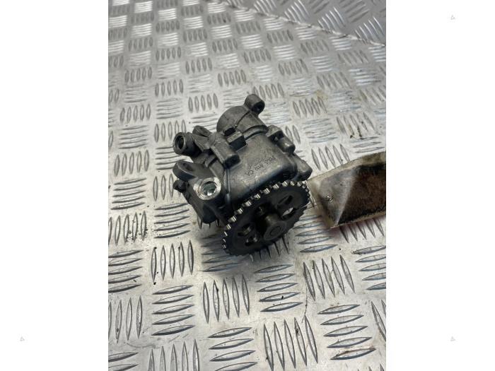 Gebrauchte Ölpumpe Ford Transit Custom 2.2 TDCi 16V Preis € 35,00 Margenregelung angeboten von EU Engines & Parts BV