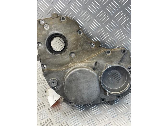 Usagé Couvercle de distribution Iveco New Daily V 35S17, 40C17, 45C17, 50C17 Prix € 75,00 Règlement à la marge proposé par EU Engines & Parts BV