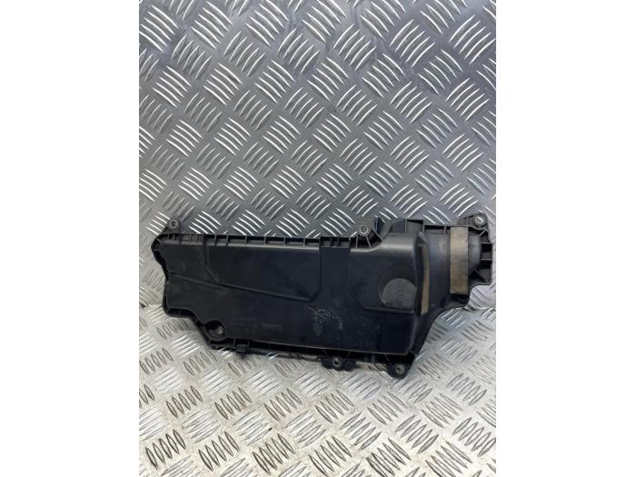 Gebrauchte Ventildeckel Renault Trafic New (FL) 2.0 dCi 16V 115 Preis € 20,00 Margenregelung angeboten von EU Engines & Parts BV