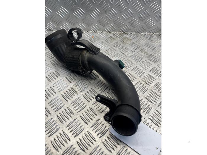 Gebrauchte Intercooler Rohr Peugeot Boxer (U9) 2.2 HDi 150 Euro 5 Preis € 75,00 Margenregelung angeboten von EU Engines & Parts BV