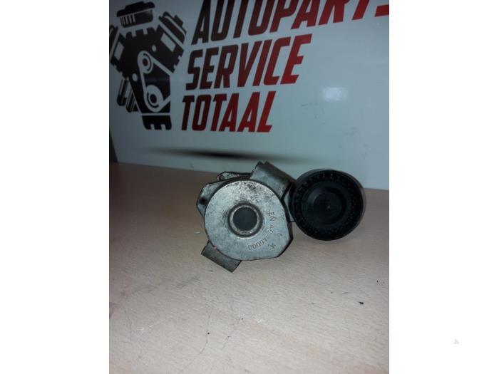 Usados Rodillo tensor correa múltiple Ford Transit Custom 2.2 TDCi 16V Precio € 35,00 Norma de margen ofrecido por EU Engines & Parts BV