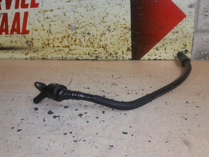 Usagé Divers Mercedes C (W204) 1.8 C-200 CGI 16V Prix € 15,00 Règlement à la marge proposé par EU Engines & Parts BV