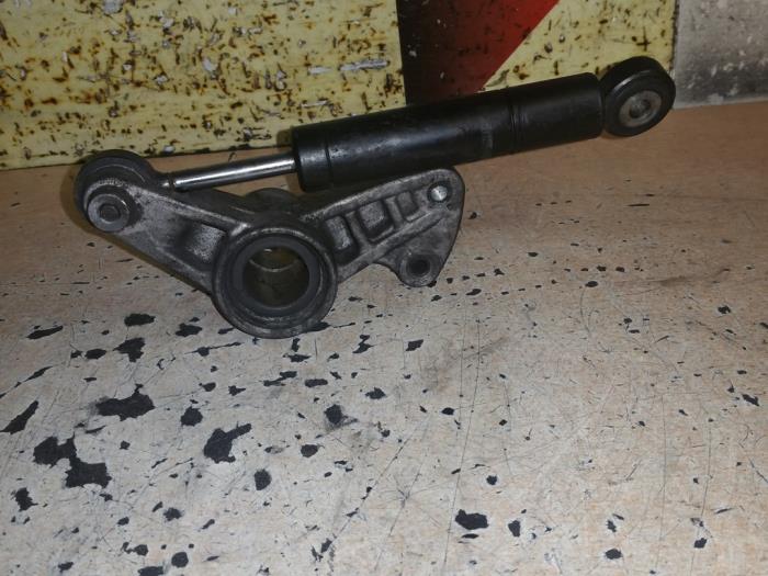 Gebrauchte Spanrolle multiriem Mercedes Sprinter 2t (901/902) 212D Preis € 25,00 Margenregelung angeboten von EU Engines & Parts BV