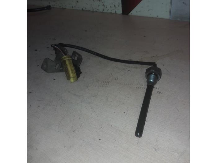 Begagnade Oljenivåsensor Citroen Jumper (U9) 2.2 HDi 130 Pris € 25,00 Marginaltabell erbjuds av EU Engines & Parts BV