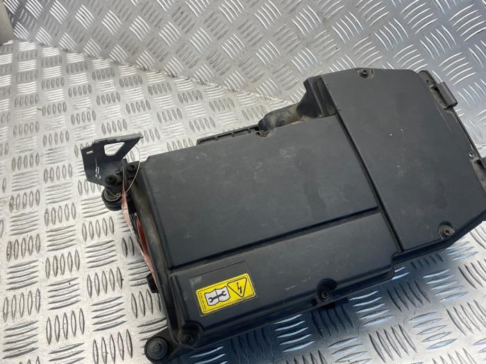 Gebrauchte Luftfiltergehäuse Mercedes C (W204) 1.8 C-180K 16V Preis € 45,00 Margenregelung angeboten von EU Engines & Parts BV