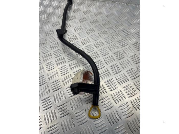 Gebrauchte Ölmessstab Mercedes Vito (639.6) 2.2 110 CDI 16V Euro 5 Preis € 20,00 Margenregelung angeboten von EU Engines & Parts BV