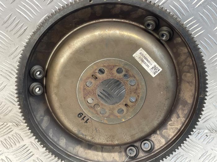 Gebrauchte Starterkranz Mercedes Sprinter 5t (906) 516 CDI 16V Preis € 75,00 Margenregelung angeboten von EU Engines & Parts BV