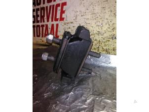 Engine mount from a Iveco New Daily VI 35C17, 35S17, 40C17, 50C17, 65C17, 70C17 2018