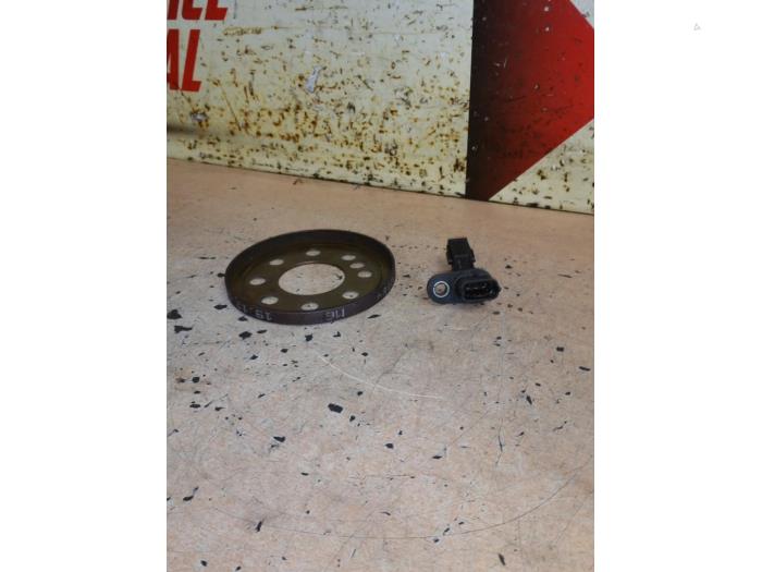 Gebrauchte Kurbelwelle Sensor Mercedes C (W205) C-300 2.0 Turbo 16V Preis € 25,00 Margenregelung angeboten von EU Engines & Parts BV