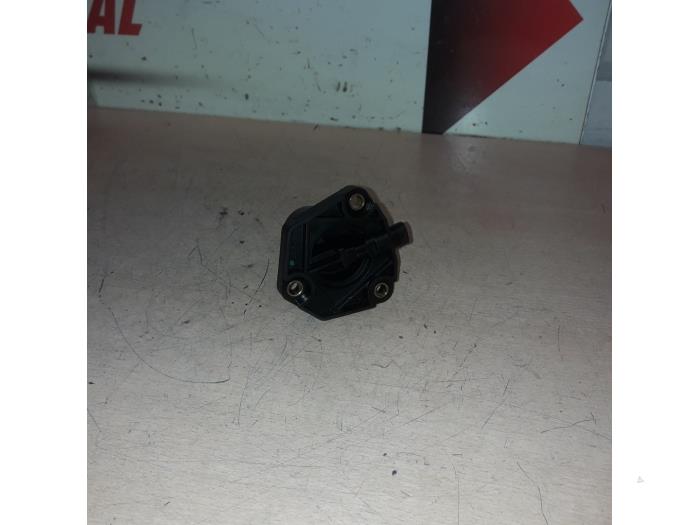 Begagnade Oljenivåsensor Mercedes E (W212) E-250 CDI 16V BlueEfficiency Pris € 25,00 Marginaltabell erbjuds av EU Engines & Parts BV