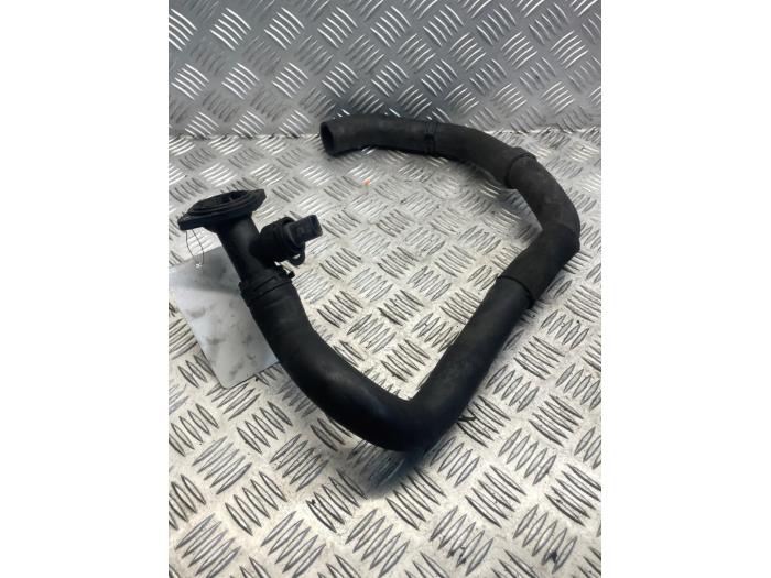 Usagé Thermostat Volkswagen Caddy Combi III (2KB,2KJ) 1.9 TDI Prix € 35,00 Règlement à la marge proposé par EU Engines & Parts BV