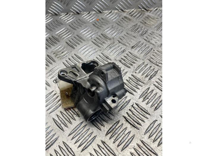 Gebrauchte Ölpumpe Audi A4 (B8) 2.0 TDI 16V Preis € 75,00 Margenregelung angeboten von EU Engines & Parts BV