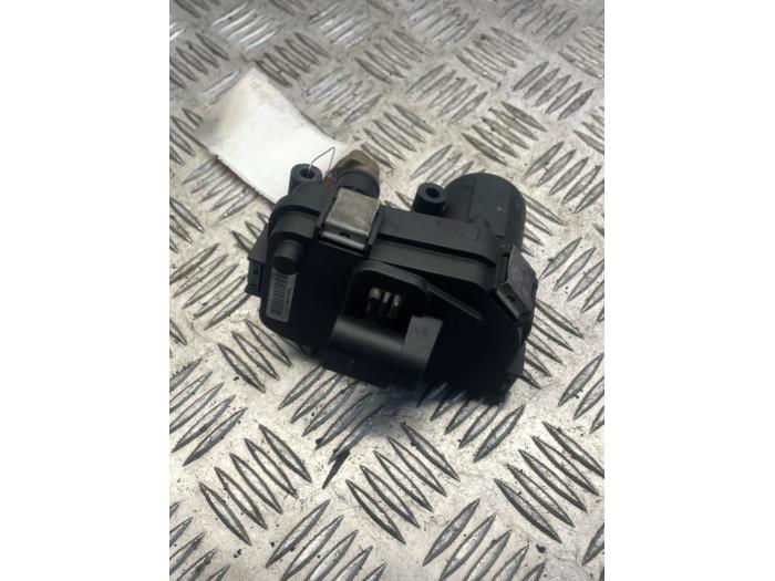 Begagnade Vortexventilmotor Opel Insignia Sports Tourer 2.0 CDTI 16V 140 ecoFLEX Pris € 65,00 Marginaltabell erbjuds av EU Engines & Parts BV