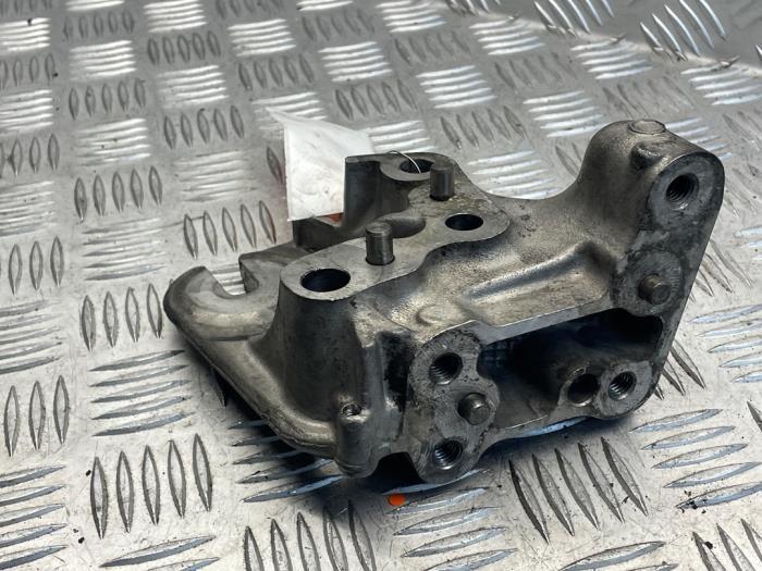 Used Engine mount Citroen Jumper (U9) 2.2 HDi 130 Price € 25,00 Margin scheme offered by EU Engines & Parts BV