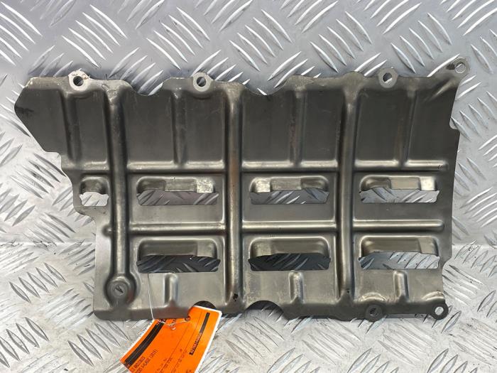 Gebrauchte Öl Ansaugrohr Mercedes A (W176) 1.6 A-180 16V Preis € 20,00 Margenregelung angeboten von EU Engines & Parts BV