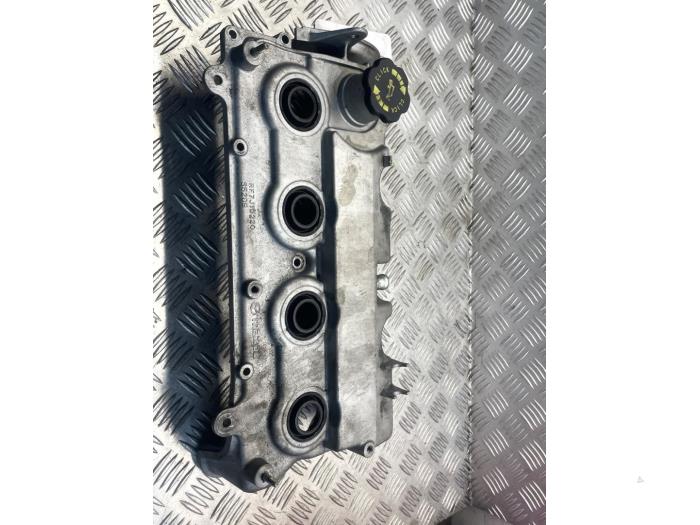 Usagé Couvercle soupapes Mazda 6 (GG12/82) 2.0 CiDT HP 16V Prix € 54,45 Prix TTC proposé par EU Engines & Parts BV