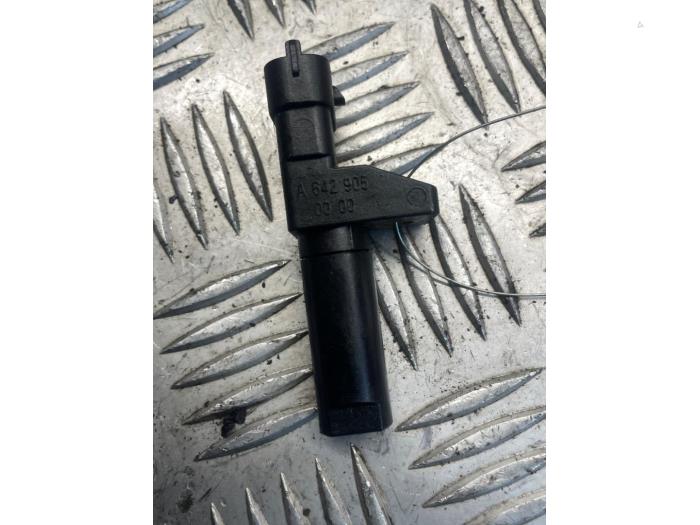 Begagnade Vevaxelsensor Mercedes Vito (639.6) 3.0 122 CDI V6 24V Pris € 20,00 Marginaltabell erbjuds av EU Engines & Parts BV